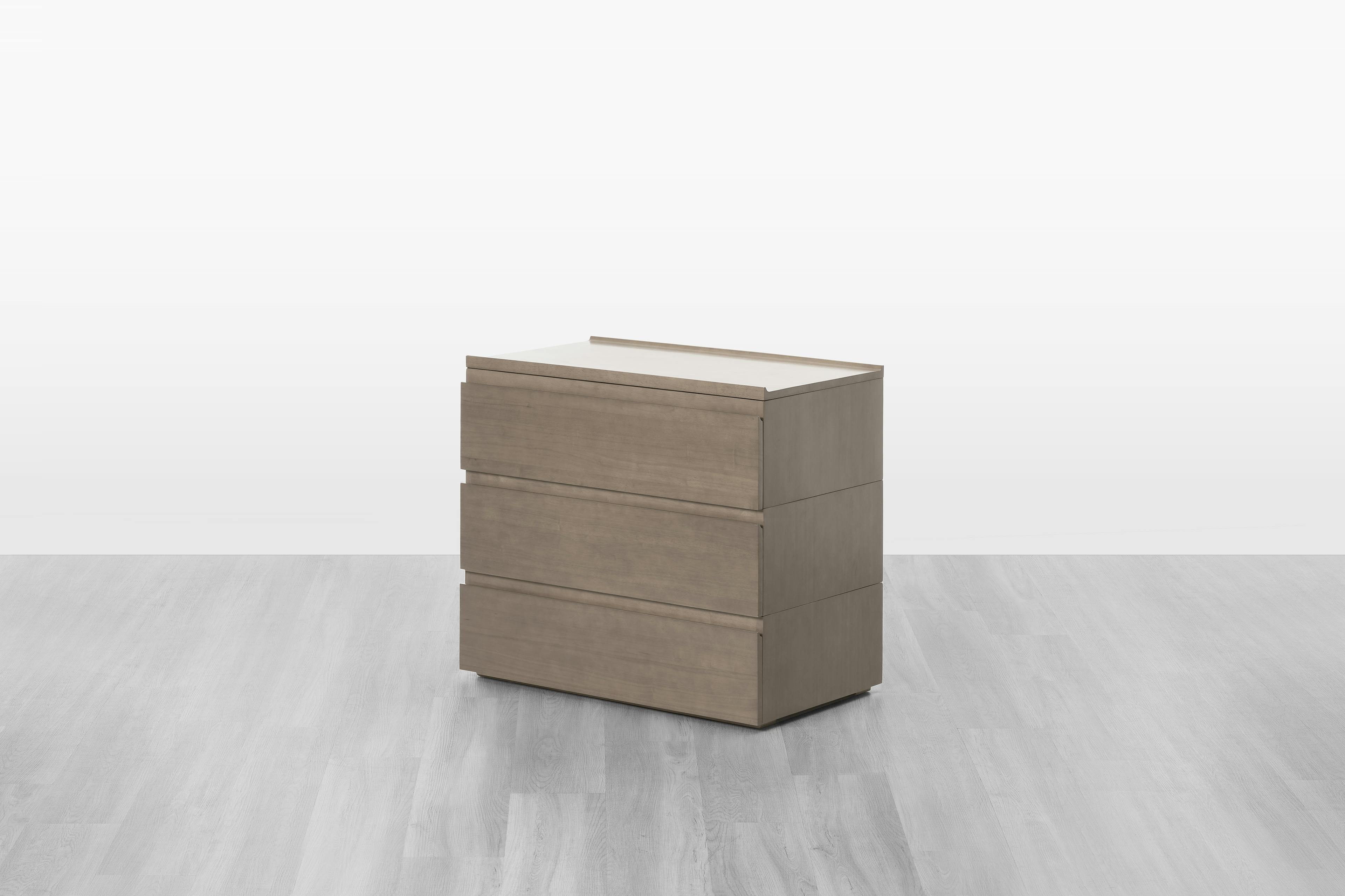 The Dresser (3x1 / Grey) - Angled - 3:2