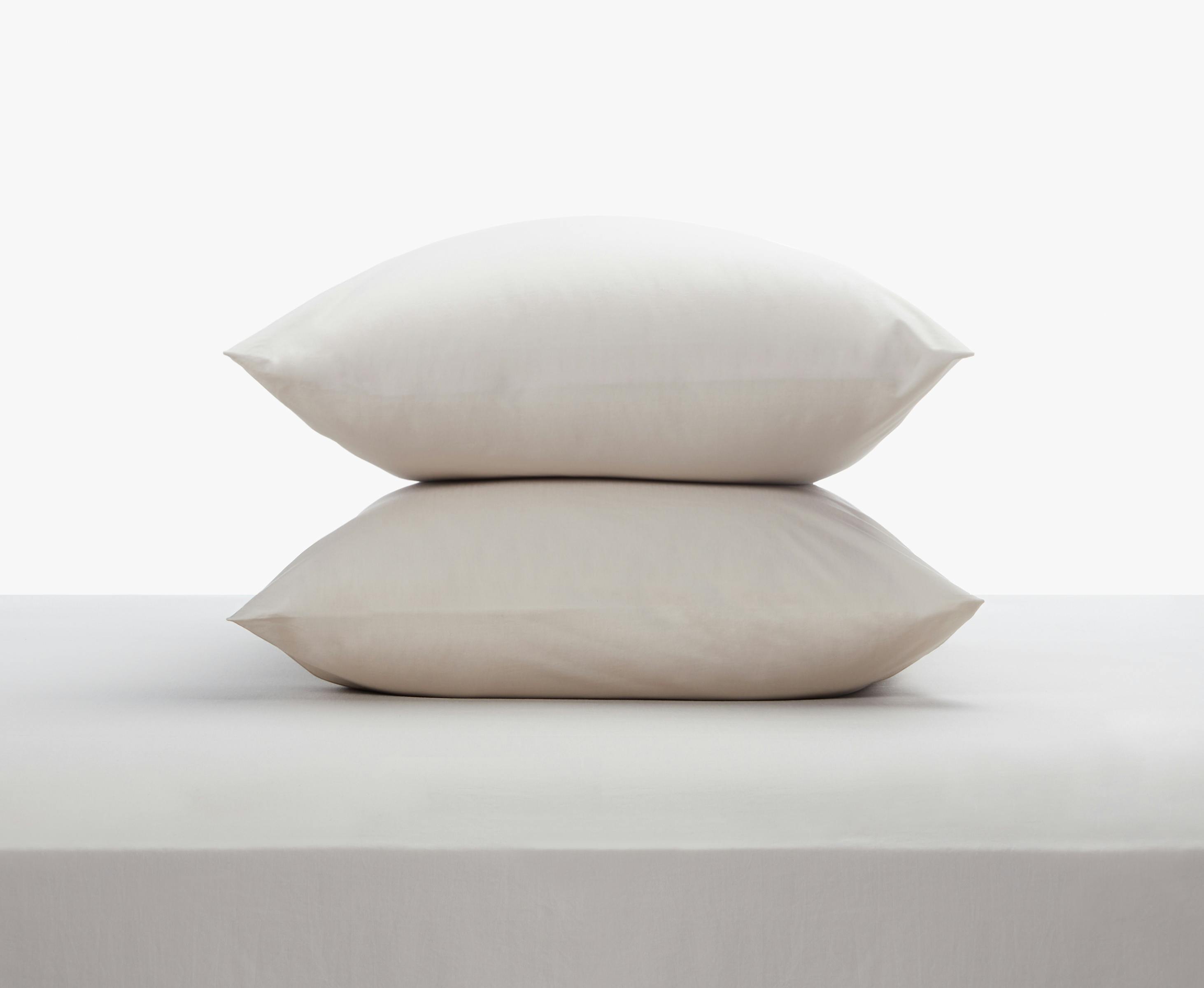 Percale Suite Sheet Set (Dune) - Pillows Stacked