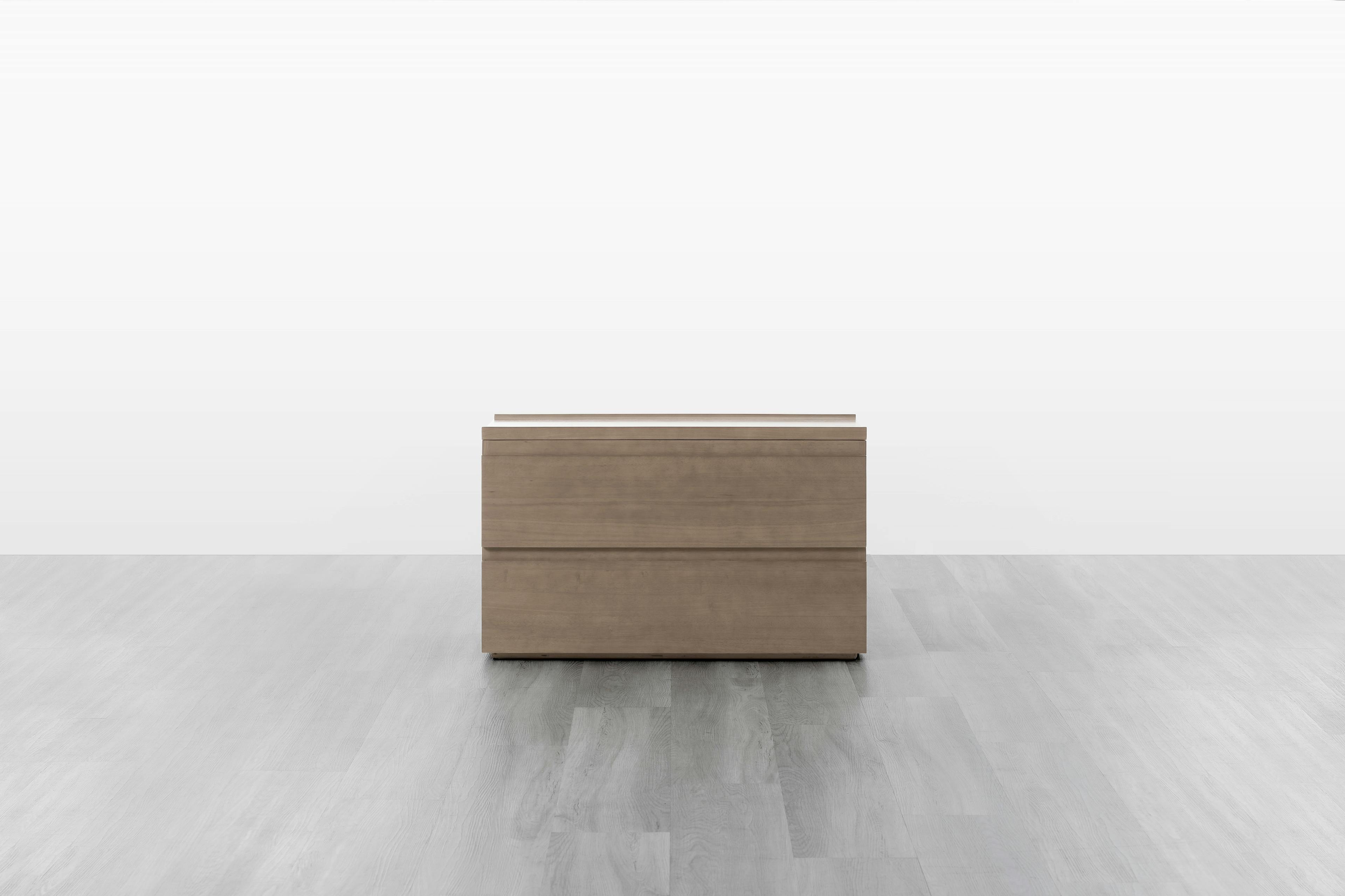 The Dresser (2x1 / Grey) - Front - 3:2