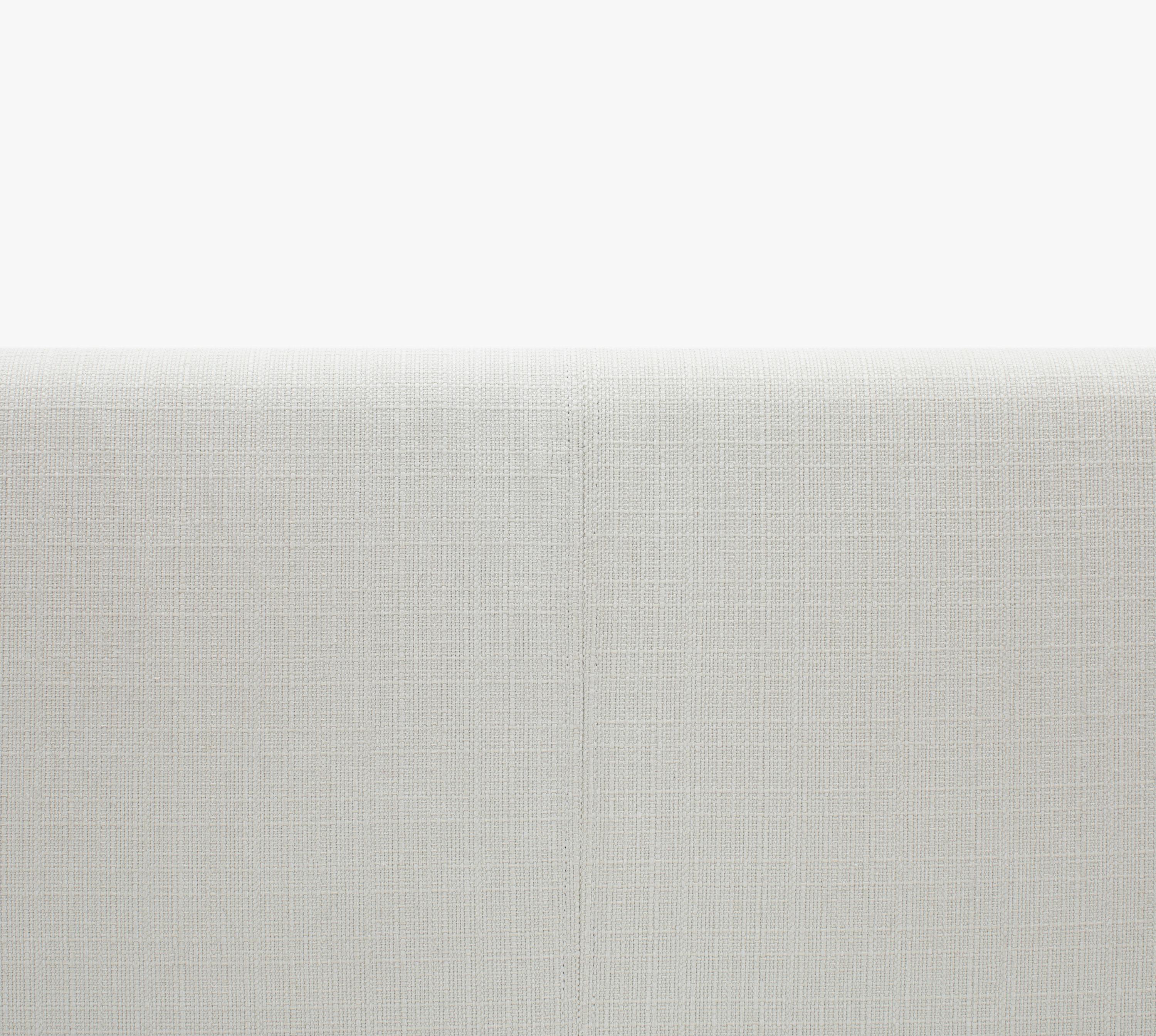 The PillowBoard Cover (Queen / Light Linen) - Detail