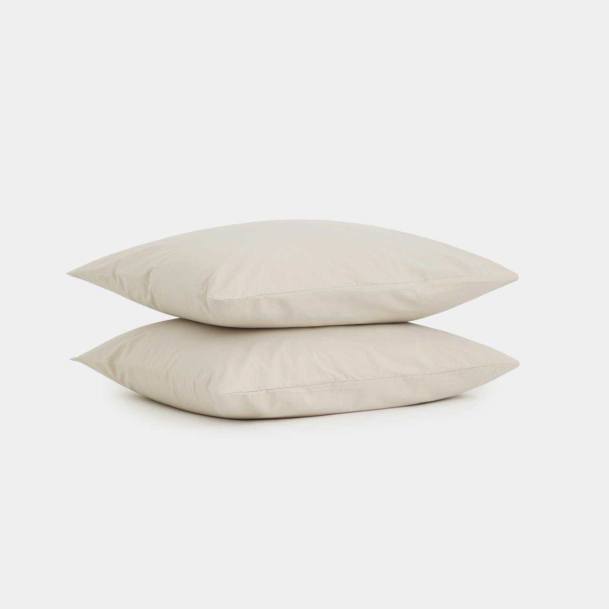 Percale Sheet Set (Dune) - Pillows Stacked - 3:2